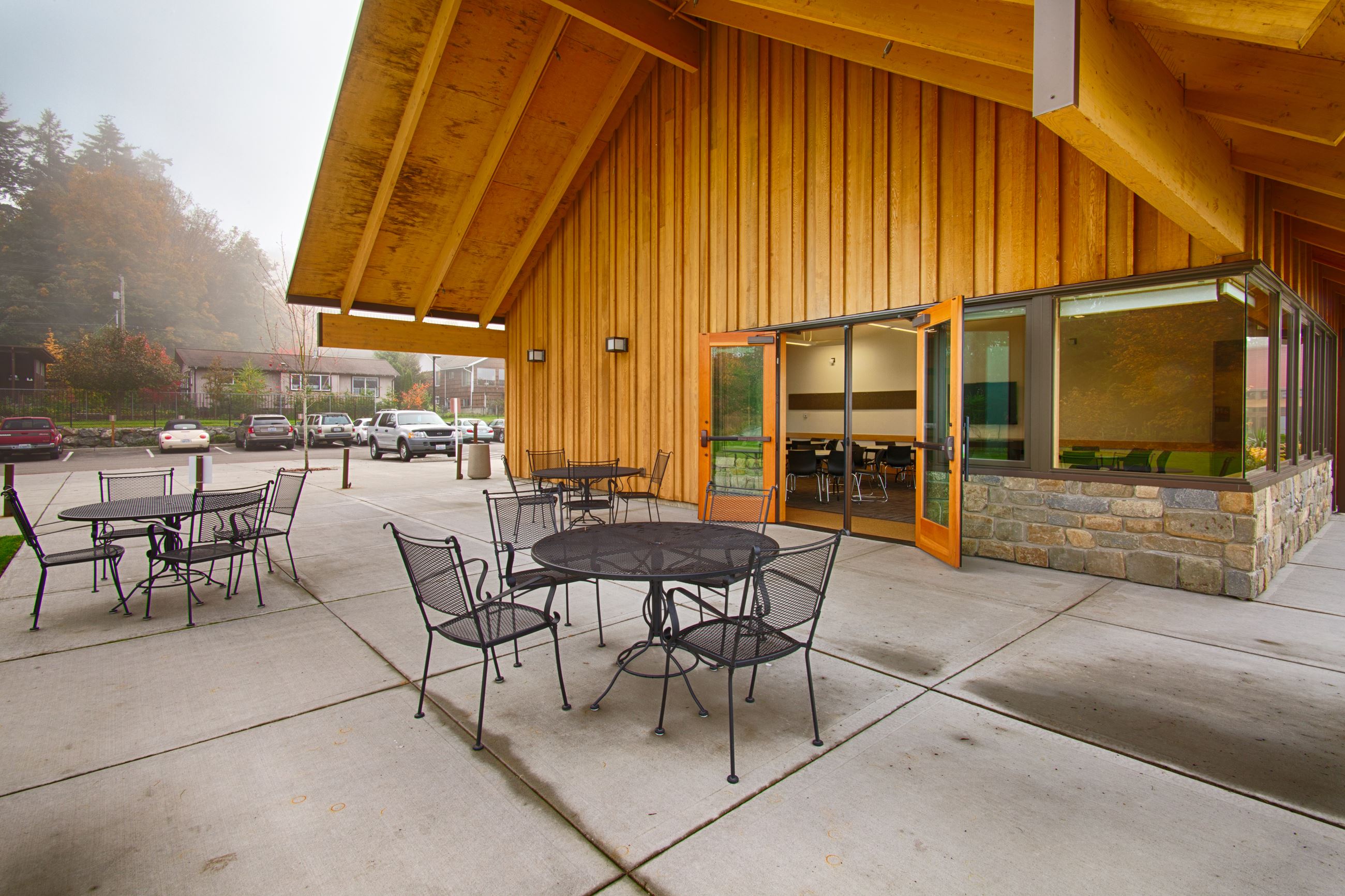 Christiansen Fall Patio towards Room