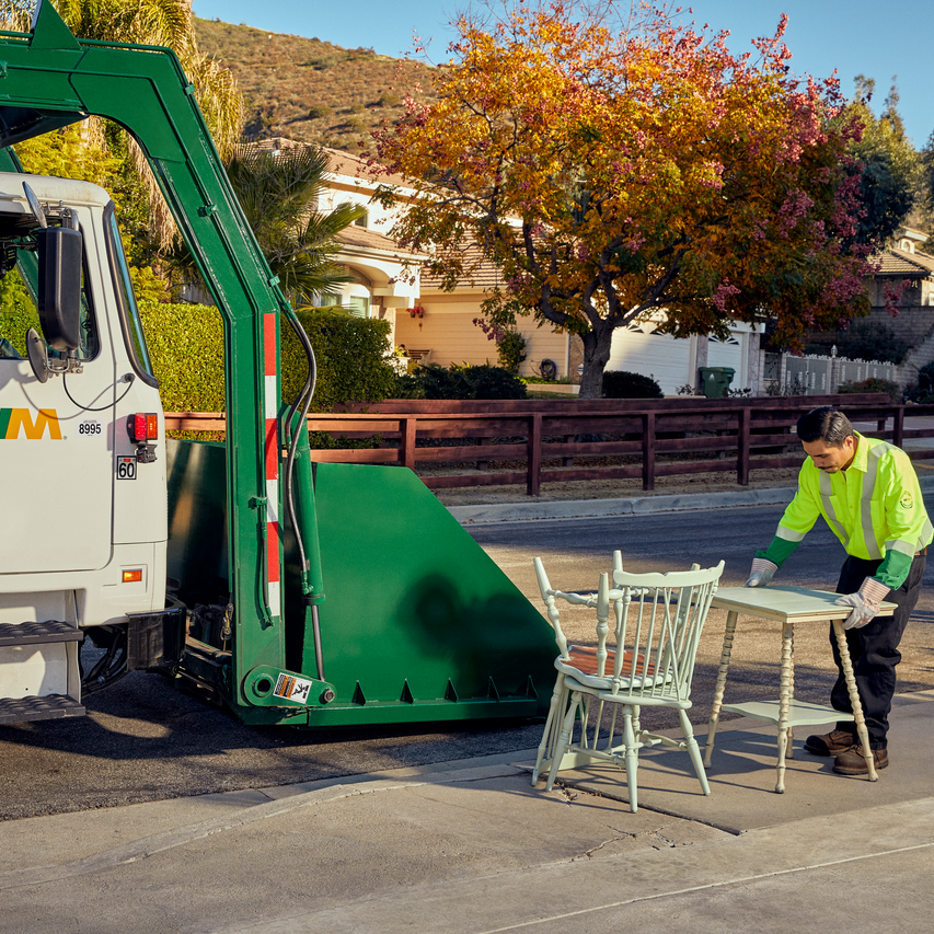 WM Photography Frontline Employee Bulk Pickup